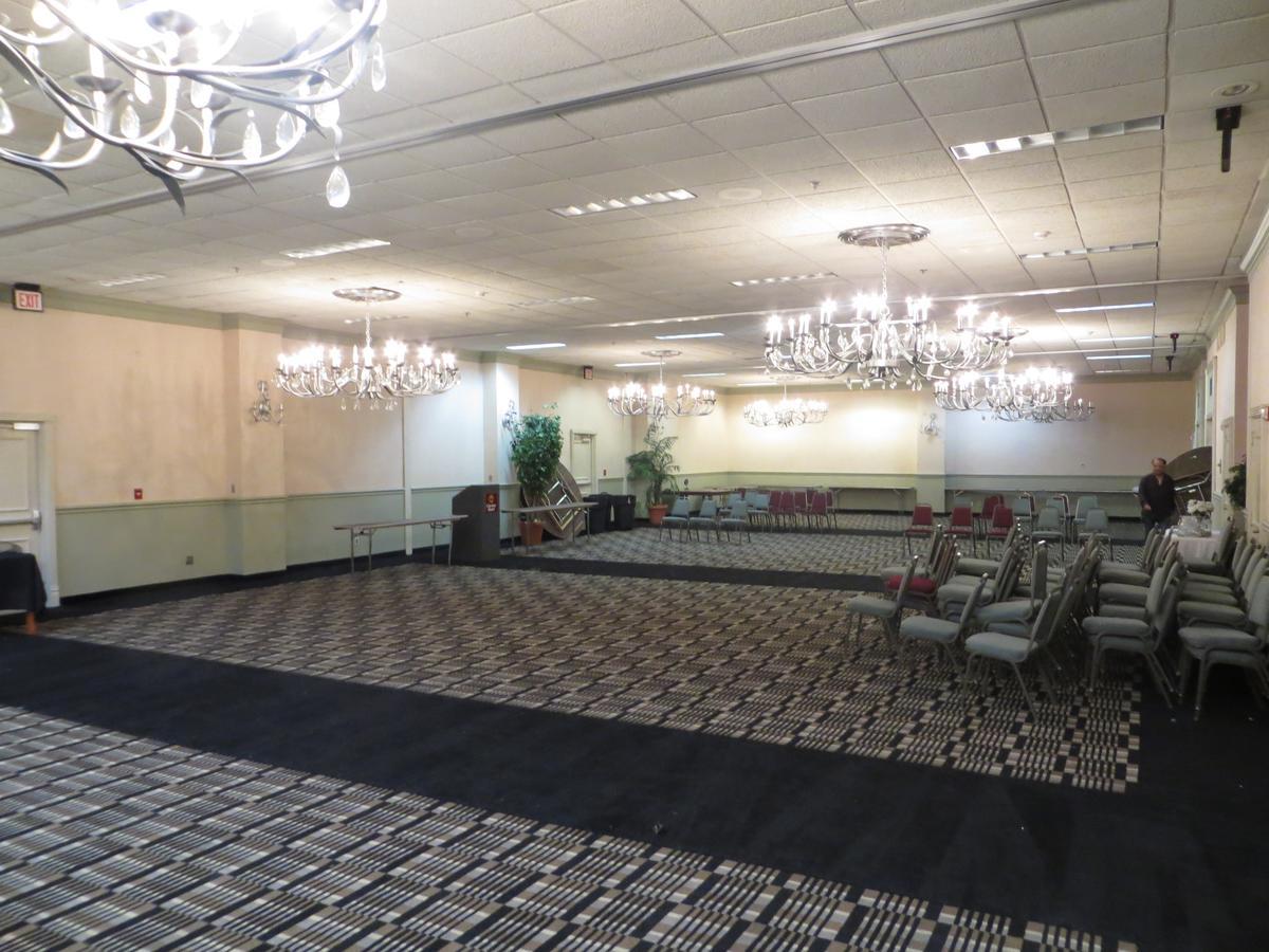 Olive Tree Hotel And Banquet Halls 잭슨 외부 사진