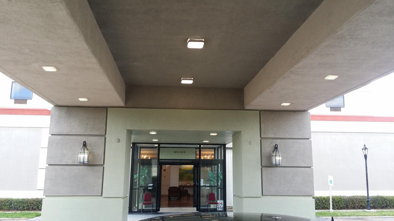 Olive Tree Hotel And Banquet Halls 잭슨 외부 사진