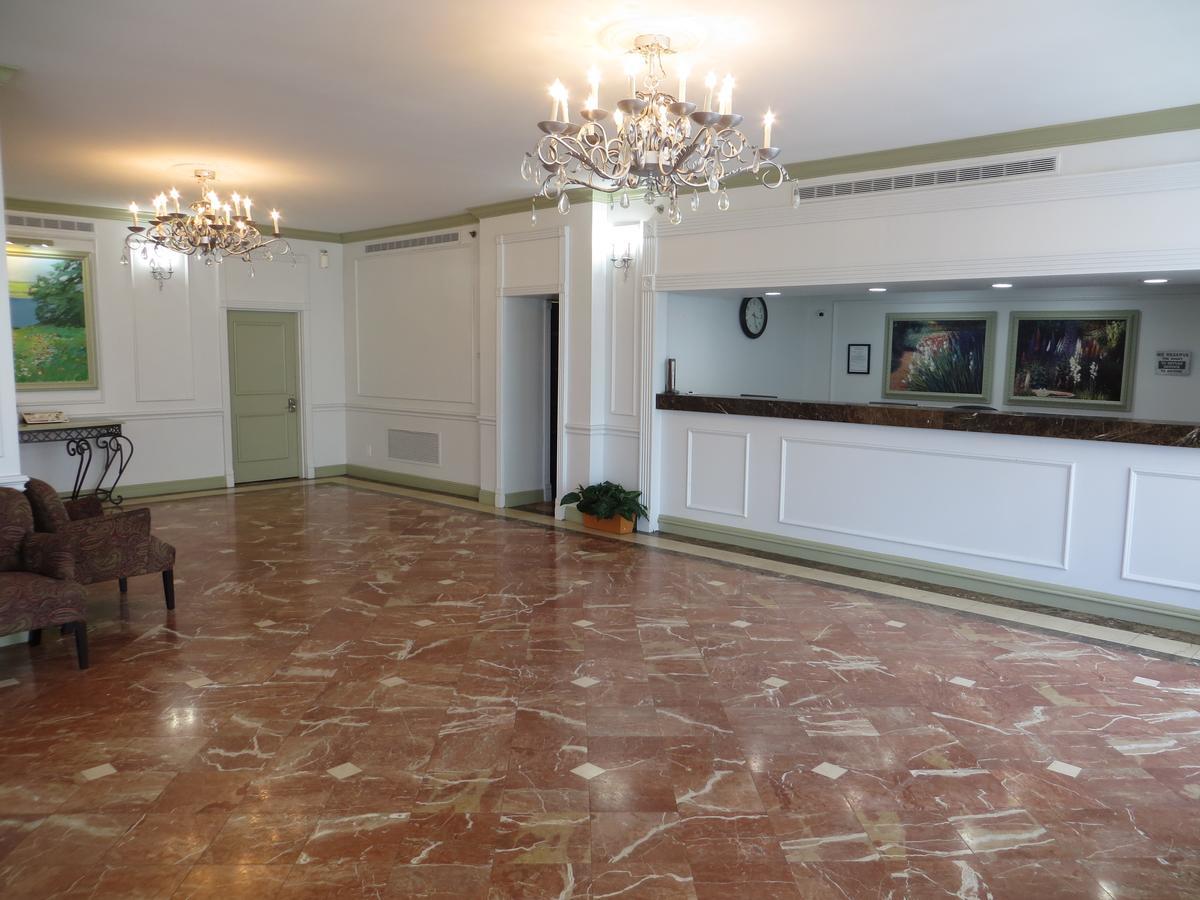 Olive Tree Hotel And Banquet Halls 잭슨 외부 사진